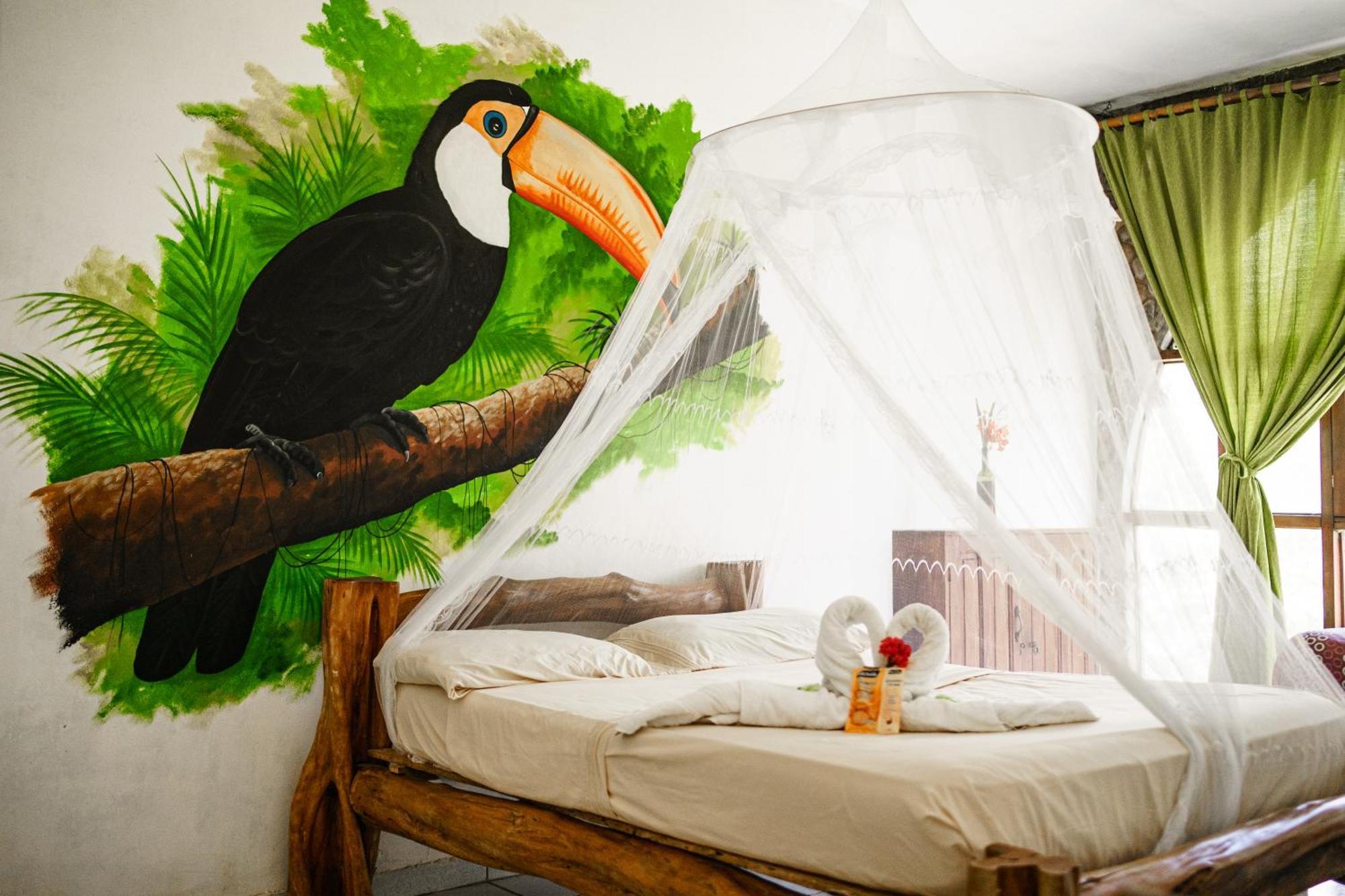 Lobo Hostel - Rurrenabaque (Adults Only) Ngoại thất bức ảnh